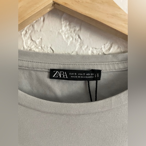 ZARA Stetch Cropped T-Shirt - Picture 3 of 5
